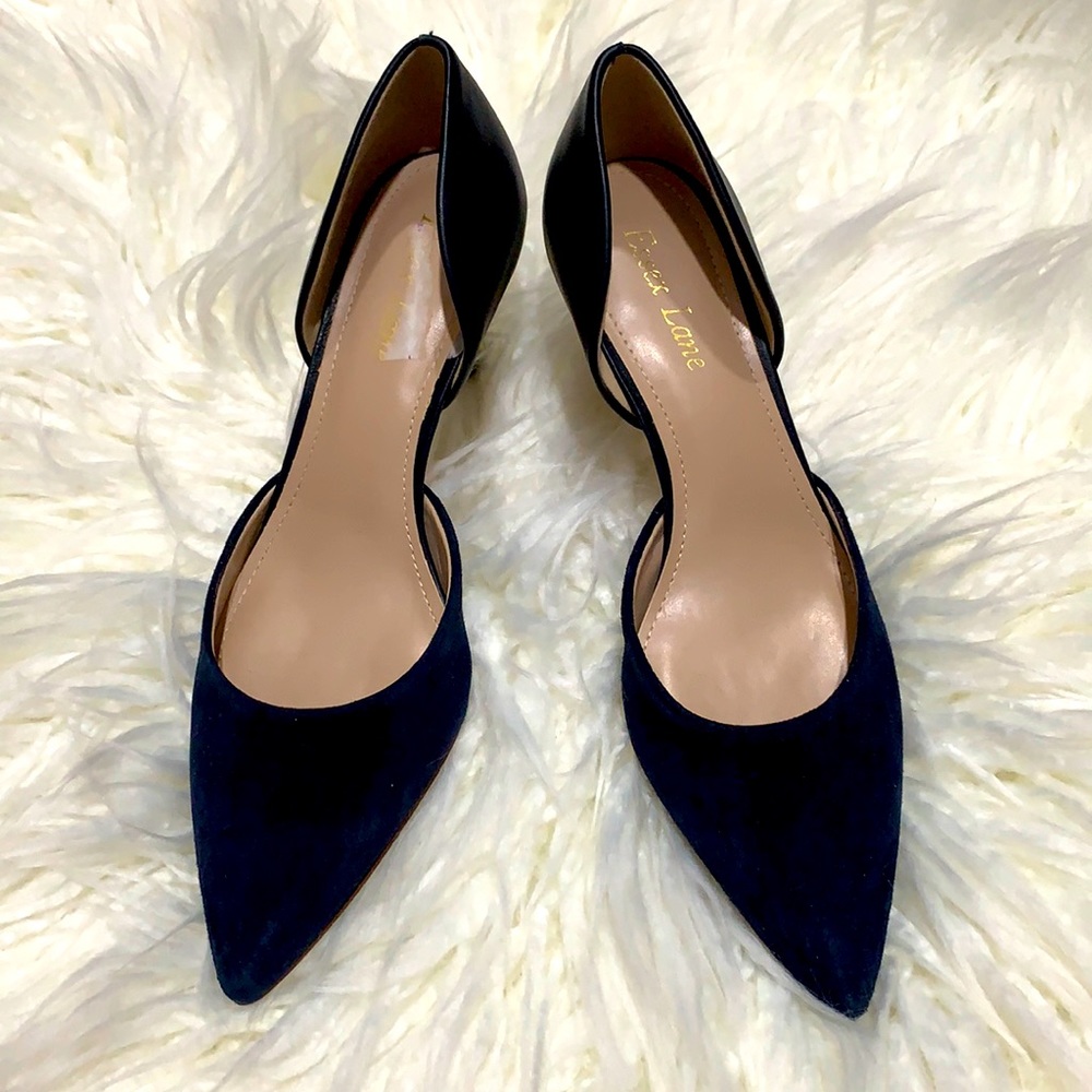 Stylish deep navy blue heels 👠 Sz 7.5